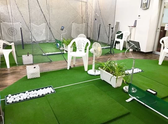 SKY GOLF SCHOOL